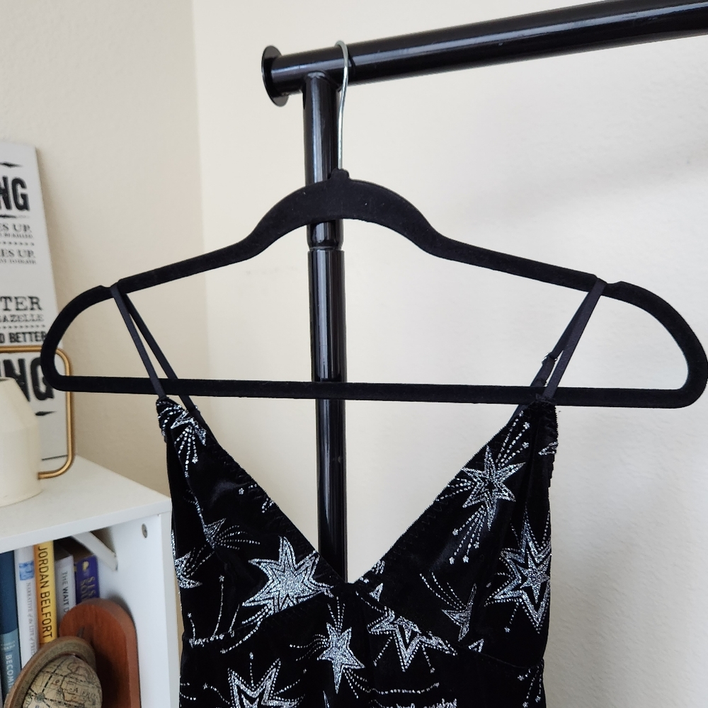 Victoria's Secret Shooting Star Velvet and Metallic Glitter Babydoll Nightgown - Picture 4 of 6